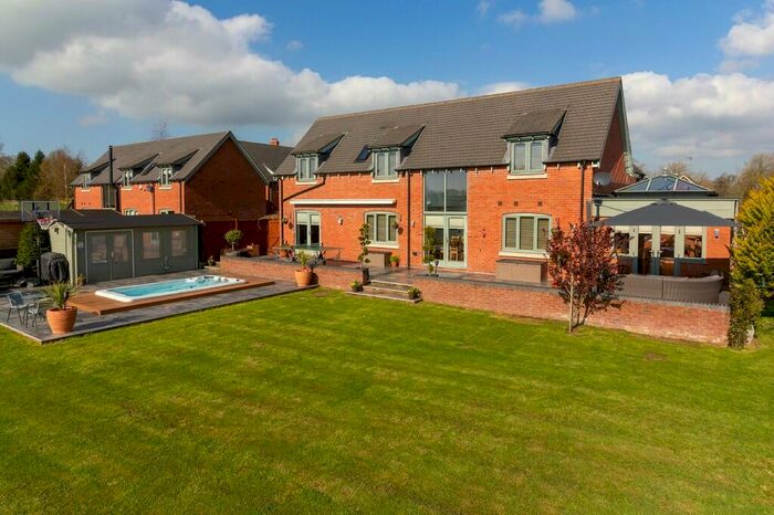 5 Bedroom Detached House For Sale In Withington Court, Withington, ST10