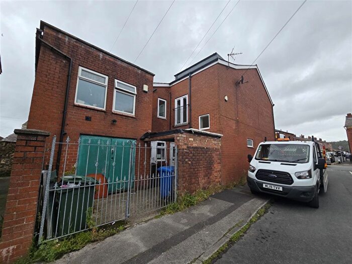 1 Bedroom Flat To Rent In Eaves Lane, Chorley, PR6
