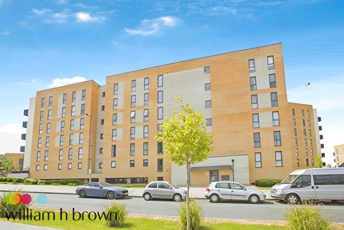 3 Bedroom Penthouse To Rent In Handley Page Road, Barking, IG11
