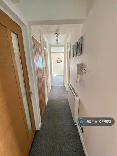 1 Bedroom Penthouse To Rent In Marine Parade, Worthing, BN11