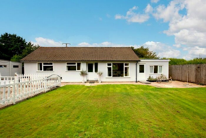 3 Bedroom Detached Bungalow For Sale In Brandy Lane, Rosudgeon, Penzance, TR20