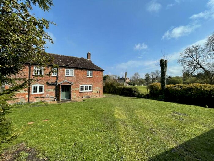 4 Bedroom Detached House To Rent In Coombe Bissett, SP5