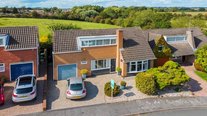 3 Bedroom Semi-Detached House For Sale In Hazel Close, Findern, Derby, Derbyshire, DE65