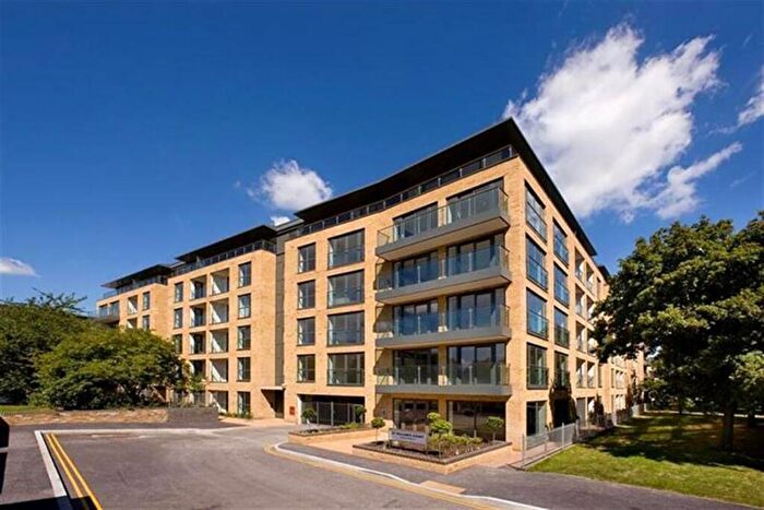 1 Bedroom Apartment For Sale In St Williams Court, Gifford Street, Kings Cross, London, N1