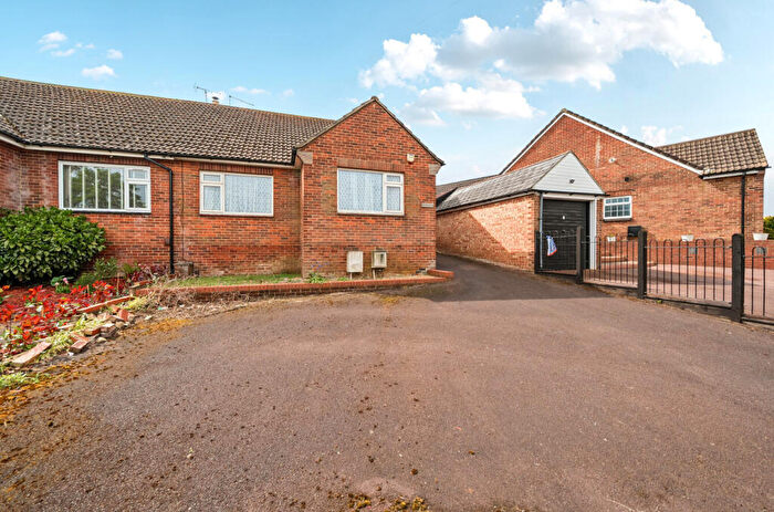2 Bedroom Bungalow For Sale In Scratchface Lane, Havant, Hampshire, PO9