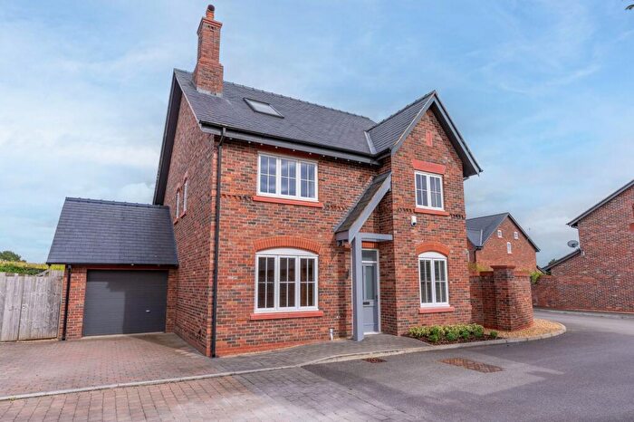 5 Bedroom Detached House For Sale In Knutsford Road, Cranage, CW4