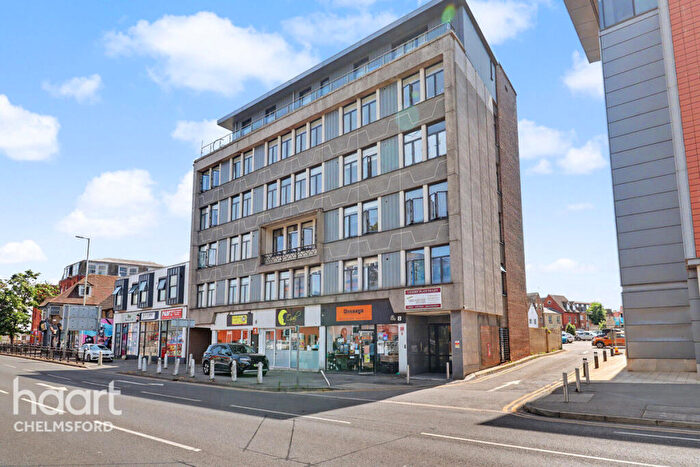 2 Bedroom Apartment For Sale In Parkway, Chelmsford, CM2