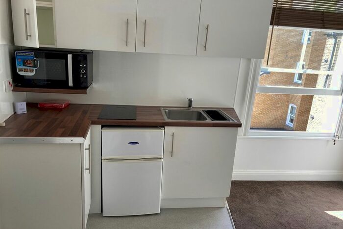 Studio To Rent In Loampit Hill, London, SE13