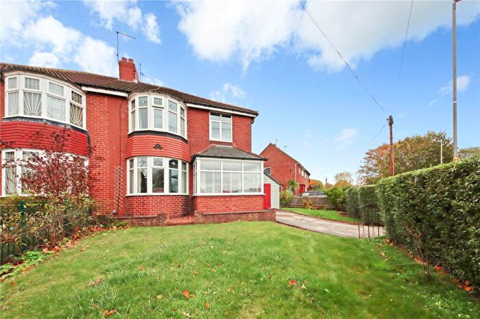 3 Bedroom Semi Detached House For Sale In High Lanes, Heworth, Gateshead, NE10