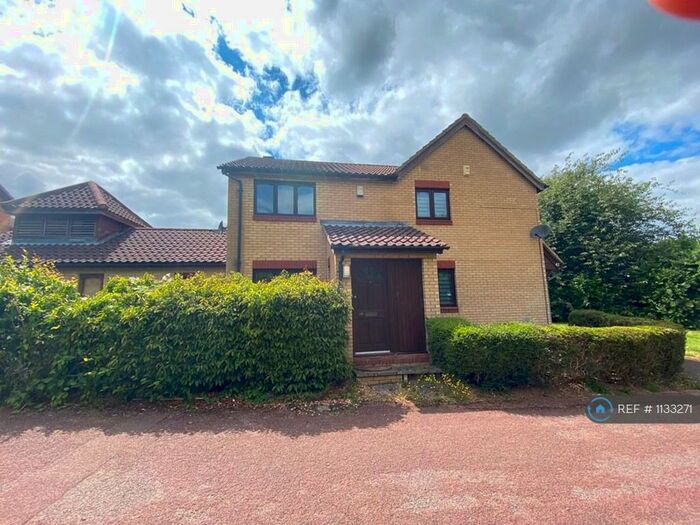 2 Bedroom Semi-Detached House To Rent In Culbertson Lane, Blue Bridge, Milton Keynes, MK13