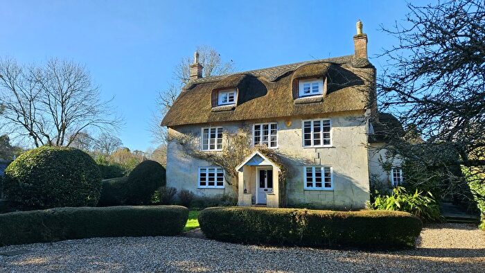 5 Bedroom Cottage To Rent In Sutton Waldron, Blandford Forum, Dorset, DT11