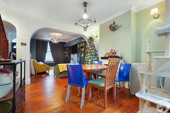 2 Bedroom Terraced House For Sale In Berkley Road, Gravesend, Kent, DA12