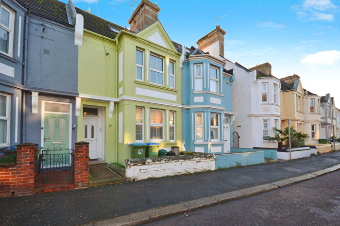 1 Bedroom Flat For Sale In Argyle Road, Bognor Regis, PO21