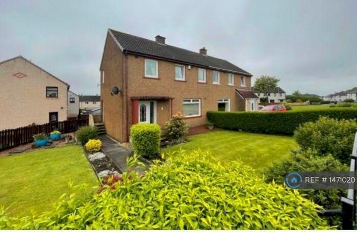 3 Bedroom Semi-Detached House To Rent In Newdyke Road, Kirkintilloch, Glasgow, G66