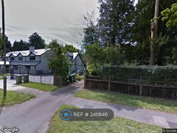 5 Bedroom Bungalow To Rent In Ashford Road, Staines-Upon-Thames, TW18