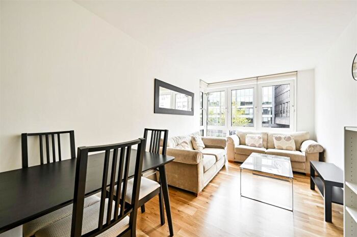 1 Bedroom Apartment To Rent In Sir John Lyon House, High Timber Street, London, EC4V