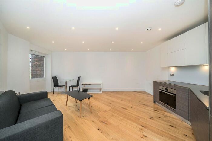 1 Bedroom Apartment To Rent In Molesworth Street, London, SE13