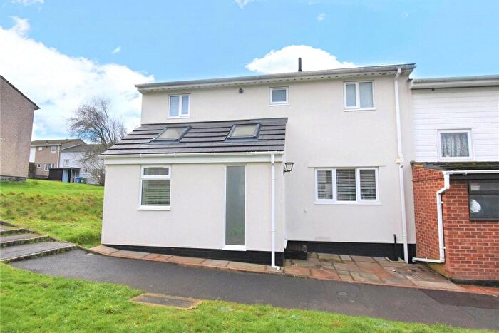 3 Bedroom End Of Terrace House To Rent In Ingleton, Bracknell, Berkshire, RG12