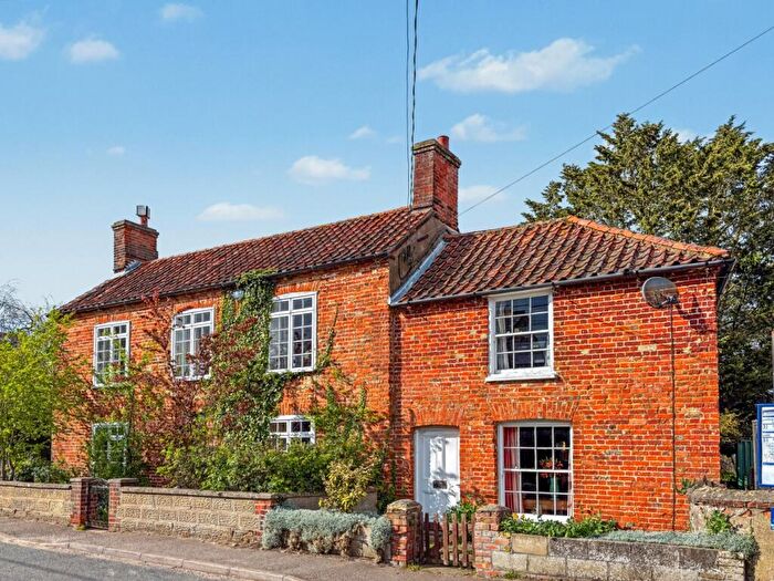 5 Bedroom Detached House For Sale In Fakenham Road, Great Ryburgh, NR21