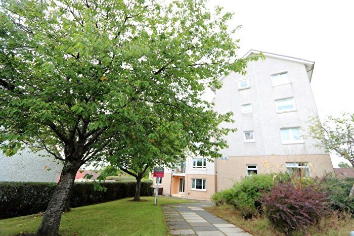 2 Bedroom Flat To Rent In Drummond Hill, East Kilbride, Glasgow, South Lanarkshire, G74