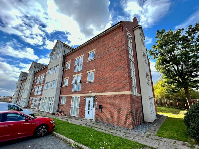 1 Bedroom Flat To Rent In Little Jarvis House (Formerly Kensington House), - Gray Road, Sunderland, SR2