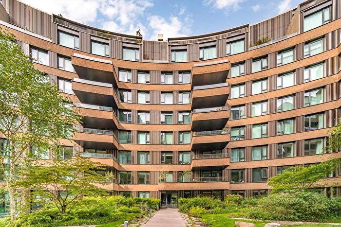 1 Bedroom Flat For Sale In Wood Crescent, Shepherds Bush, W12