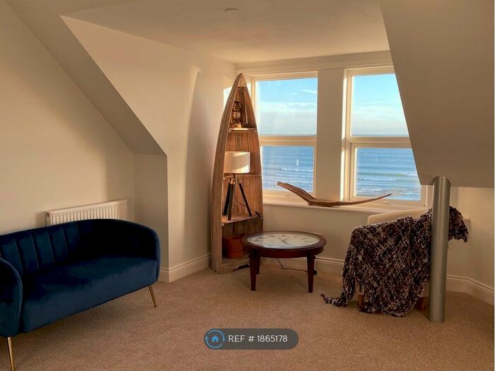 2 Bedroom Flat To Rent In East Parade, Whitley Bay, NE26