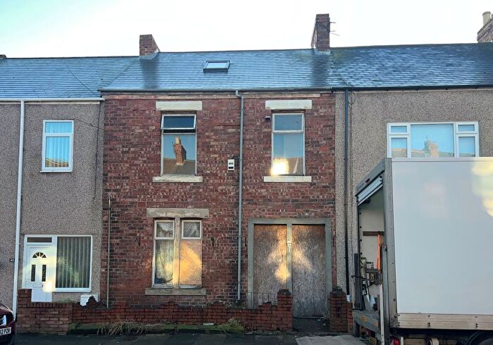 4 Bedroom Terraced House For Sale In Amp; Middleton Street, Blyth, Northumberland, NE24