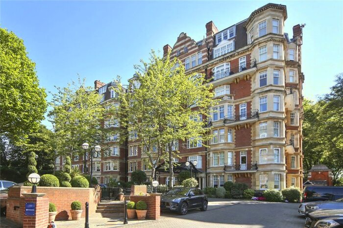 4 Bedroom Flat To Rent In York House, York House Place, London, W8
