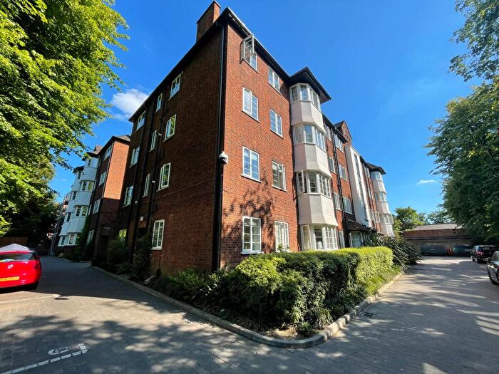 1 Bedroom Apartment To Rent In Monkridge, Crouch End Hill, N8