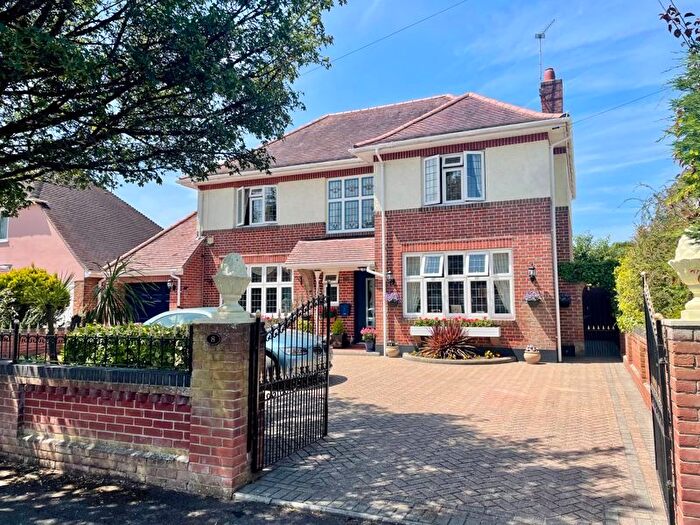 1 Bedroom Flat To Rent In Keith Road, Bournemouth, BH3