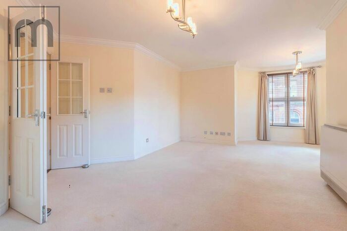 3 Bedroom Flat To Rent In Delius House, Symphony Court, Birmingham, B16