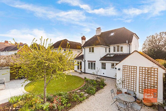 4 Bedroom Detached House For Sale In Elm Grove Road, Topsham, Exeter, EX3