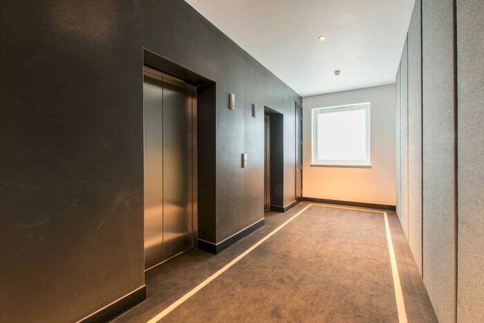 2 Bedroom Flat To Rent In Chapter Street, Westminster, London, SW1P