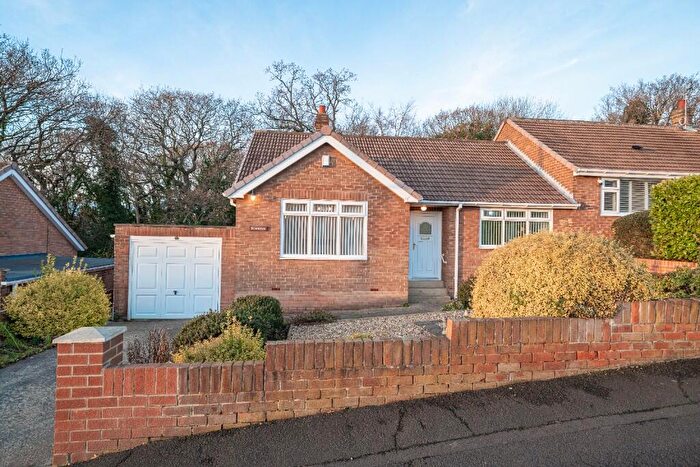 2 Bedroom Semi-Detached Bungalow For Sale In Dene Court, Birtley, DH3