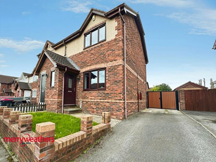 2 Bedroom Semi-Detached House To Rent In Mulberry Close, Parkgate, Rotherham, S62