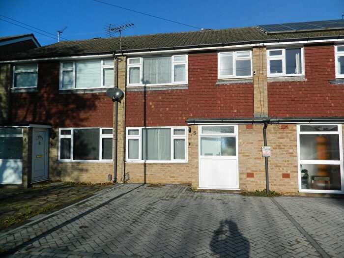 3 Bedroom Terraced House To Rent In Parkview Chase, Burnham, Berkshire, SL1