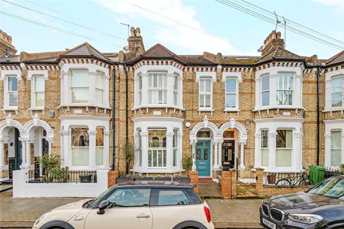 5 Bedroom Terraced House For Sale In Montholme Road, SW11