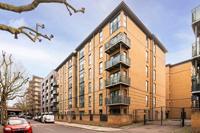 1 Bedroom Flat To Rent In Spa Road, Bermondsey, London, SE16