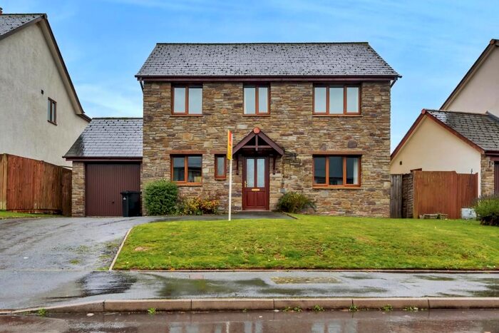 4 Bedroom Detached House To Rent In Velindre, Brecon, LD3