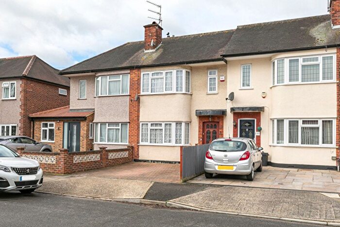 3 Bedroom Terraced House To Rent In Hatherleigh Road, Ruislip, HA4