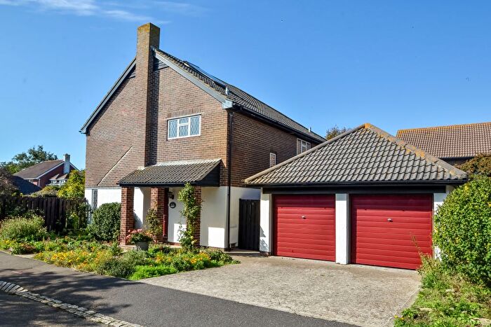 4 Bedroom Detached House For Sale In Southsea, Hampshire, PO4