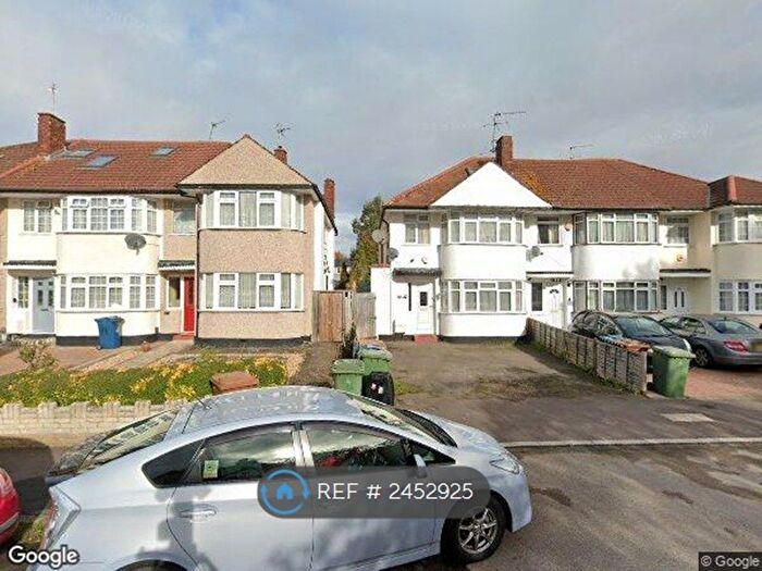 4 Bedroom Semi-Detached House To Rent In Lucas Avenue, Harrow, HA2