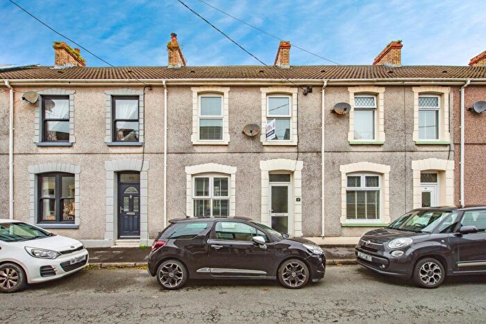 3 Bedroom Terraced House For Sale In Woodlands Terrace, Cross Hands, Llanelli, Carmarthenshire, SA14