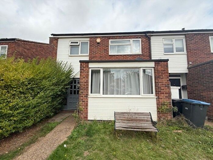 5 Bedroom End Of Terrace House For Sale In Altham Grove, Harlow, CM20