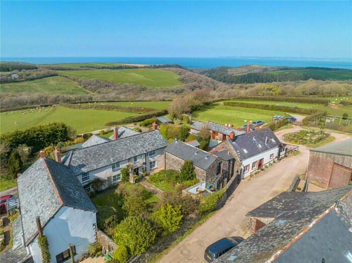 6 Bedroom Semi-Detached House For Sale In Hartland, Bideford, Devon, EX39