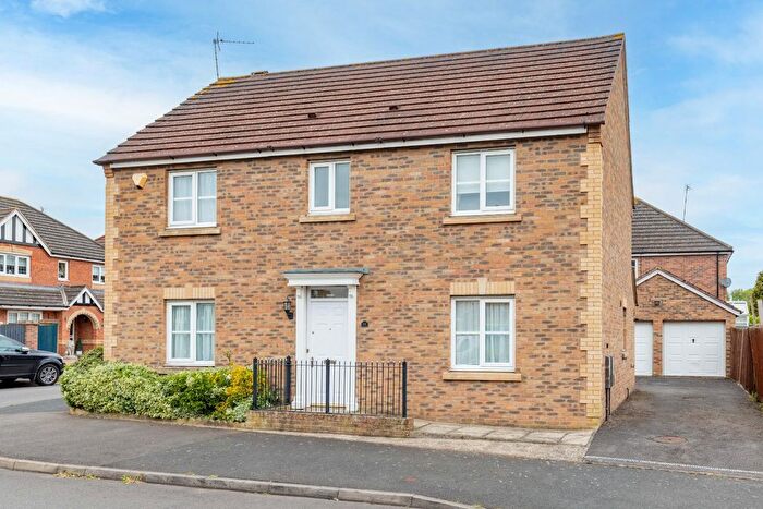 4 Bedroom Detached House For Sale In Hatters Court, Bedworth, Warwickshire, CV12