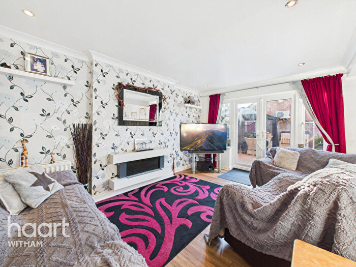 4 Bedroom Detached House For Sale In Abbotsmead, Heybridge, CM9