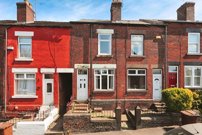 3 Bedroom Terraced House For Sale In Hammerton Road, Sheffield, S6