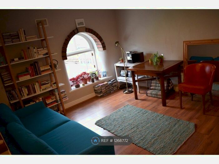 1 Bedroom Flat To Rent In St. Matthews Hall, Bristol BS5